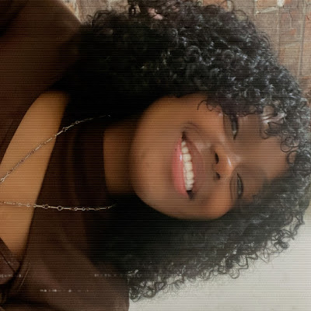 Meet your Posher, Laviveca